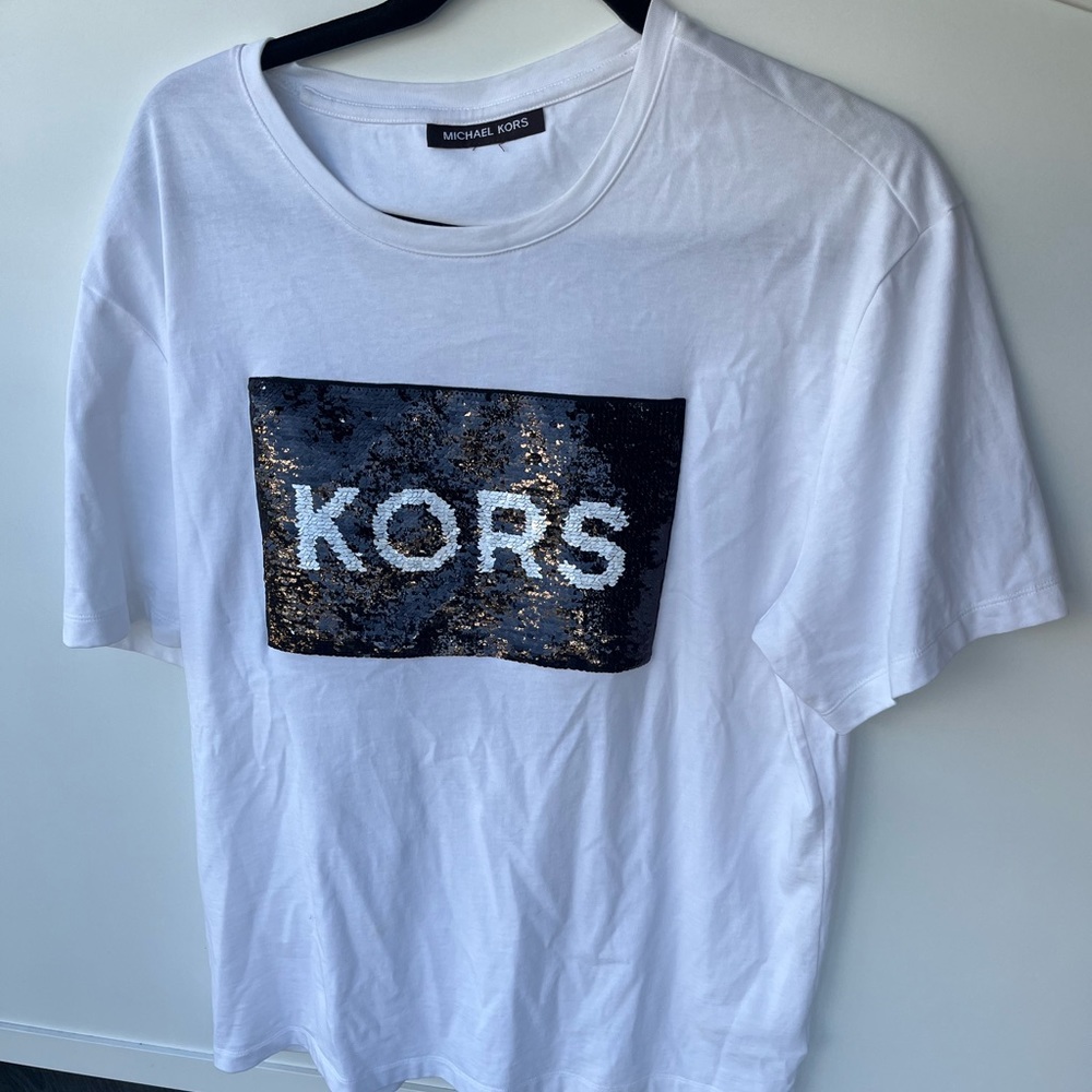 NWOT Michael Kors T shirt